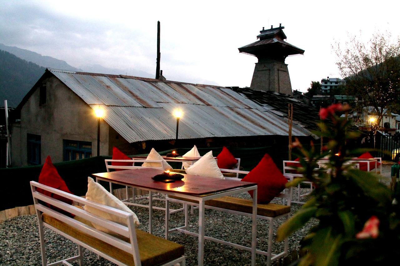 Bros Hostel Manali エクステリア 写真
